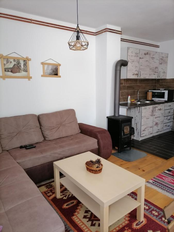 Dormire Apartmans Жабляк