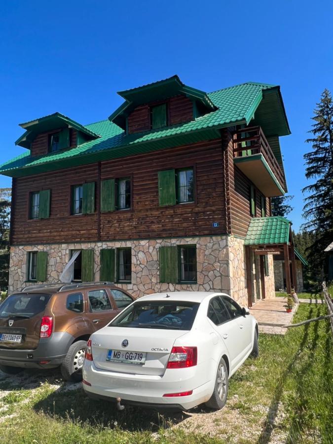 Dormire Apartmans Жабляк